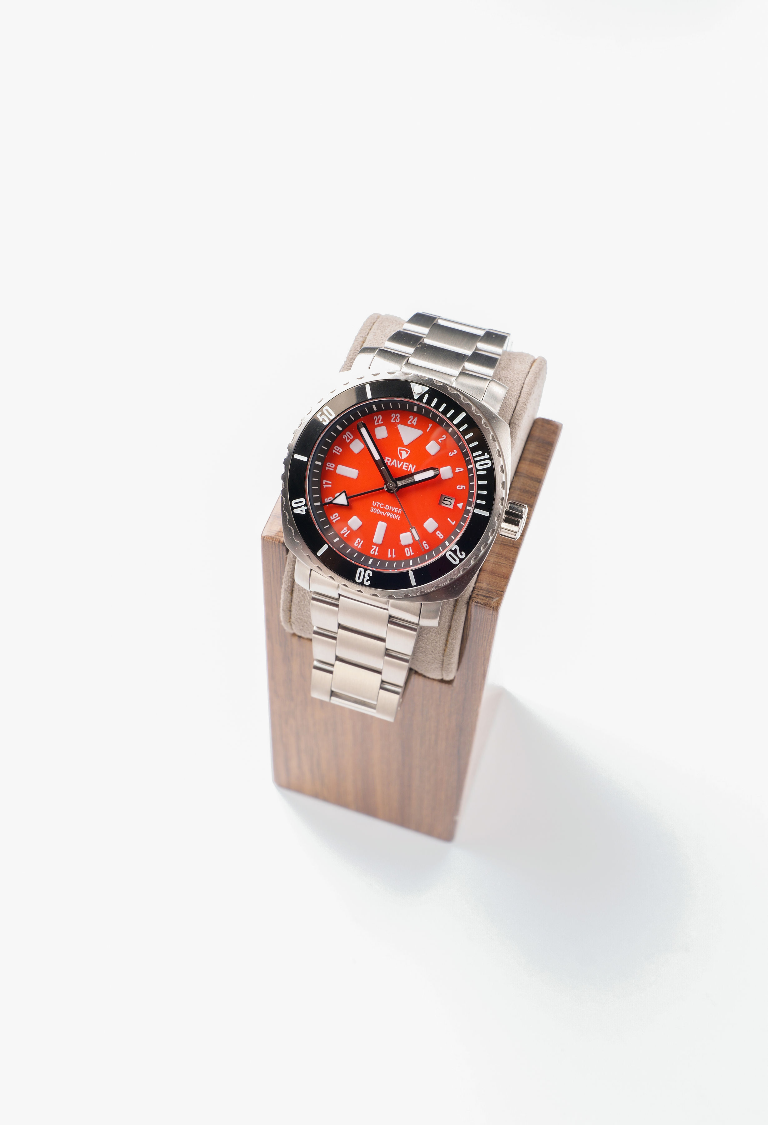 Watch and knife photography sample 05 by YB Visuals